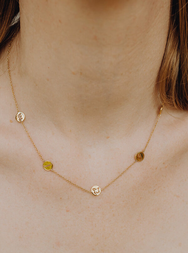 Ketting met 5 bedels