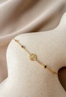 Armband met 5 bedels