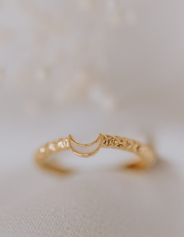 Moedermelk ring Moon